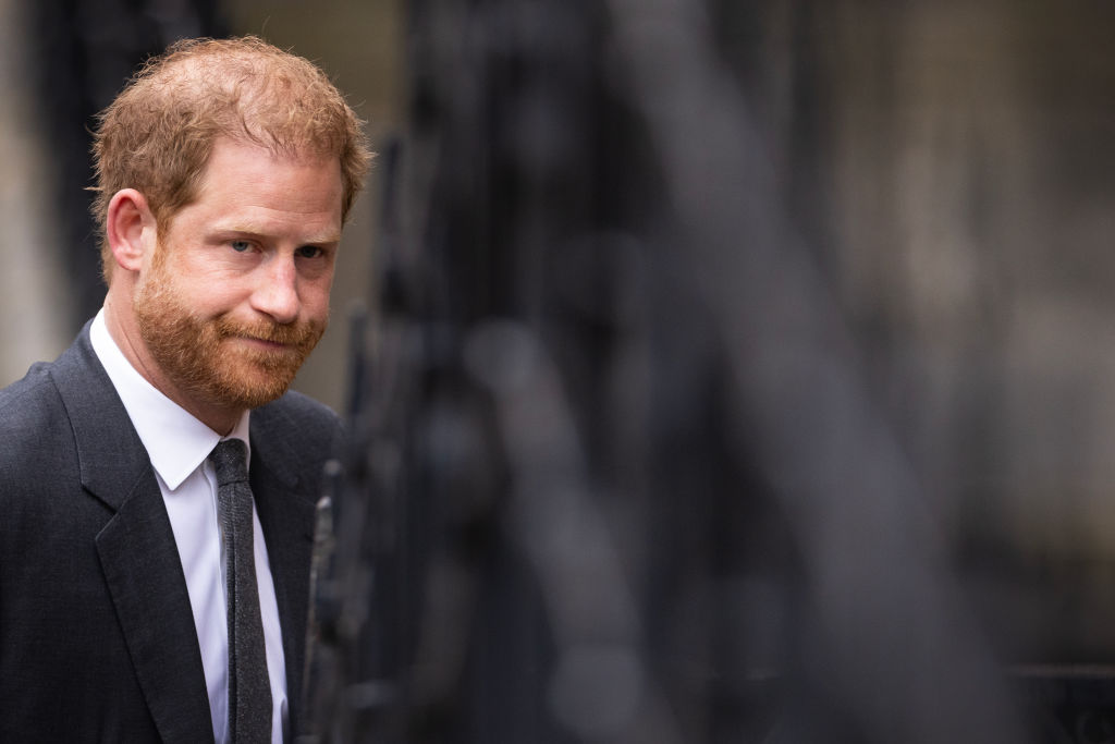 Prince Harry Slams Royal Institution for Allegedly Withholding Information From Him on Phone Hacking