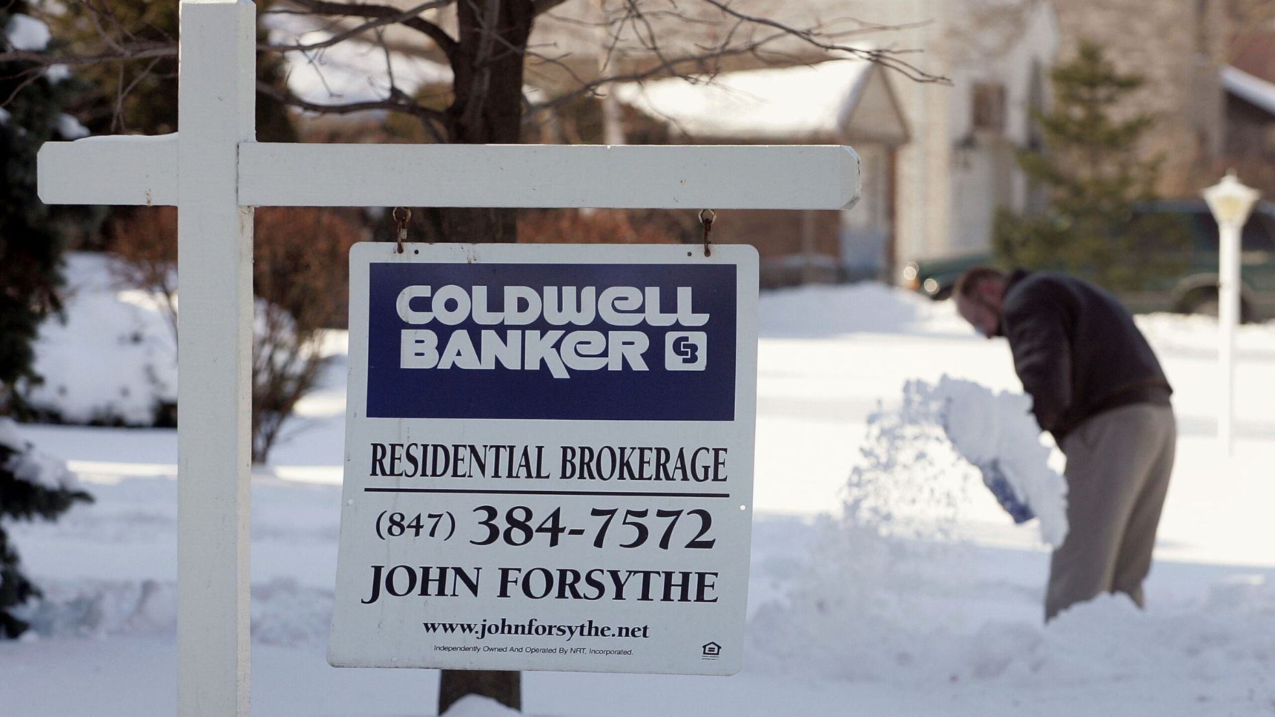 Coldwell Banker latest brokerage to settle in wake of ‘Newsday’ exposé