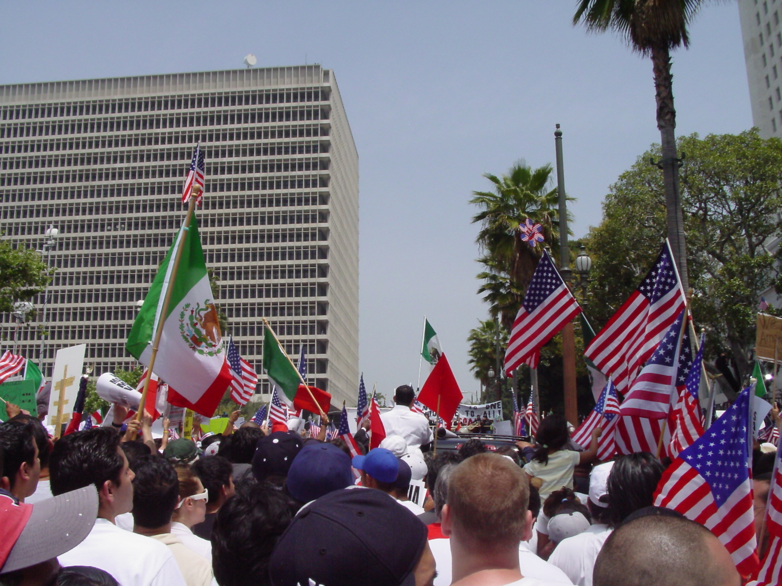 Statewide Immigrant Labor Strike: Florida’s Hispanic Community Unites Against New Immigration Law
