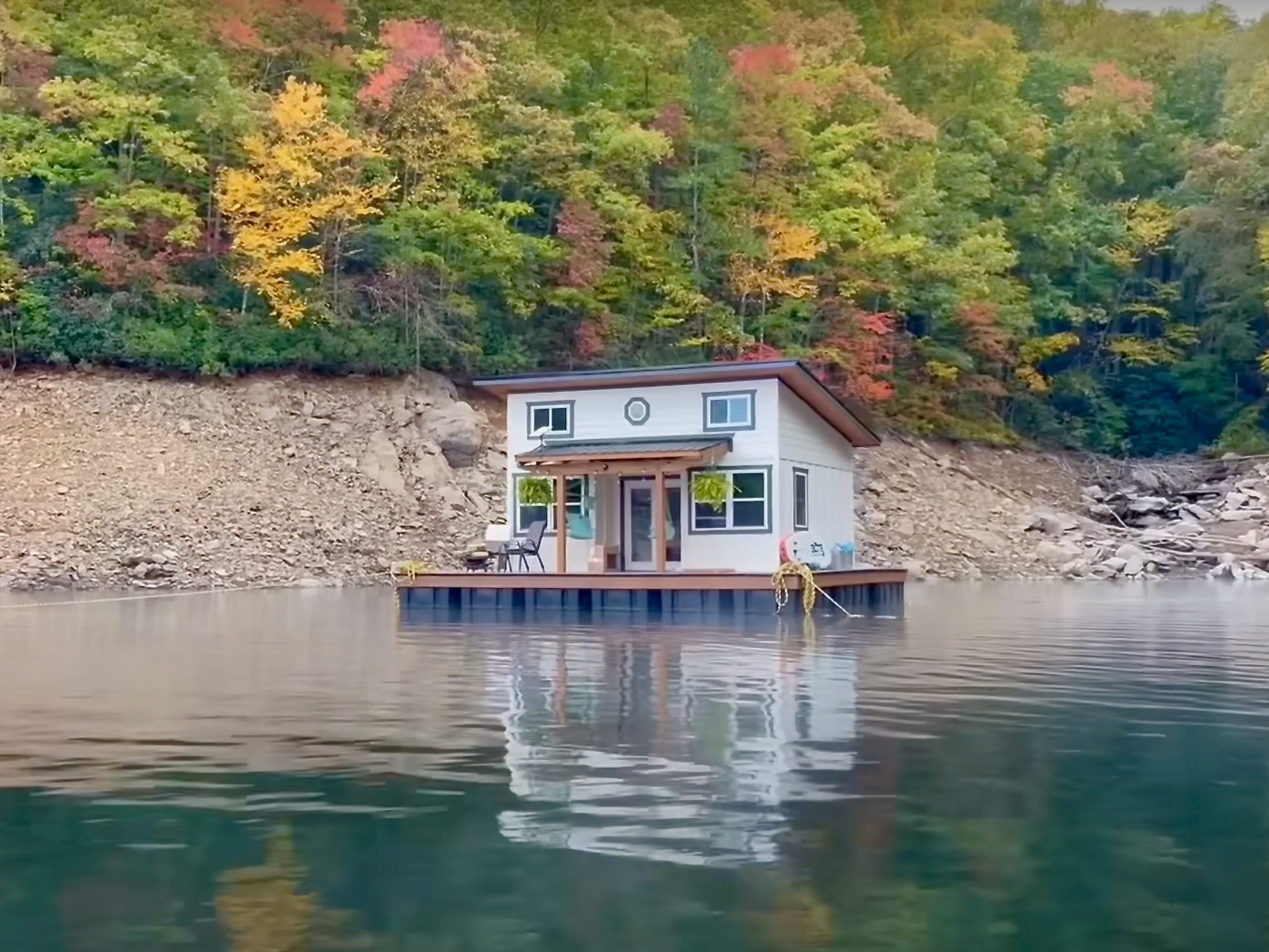 A couple spent 2 months building a floating tiny home on a lake. They say they’ll never go back to living on land.